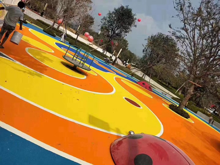 兒童安全塑膠跑道